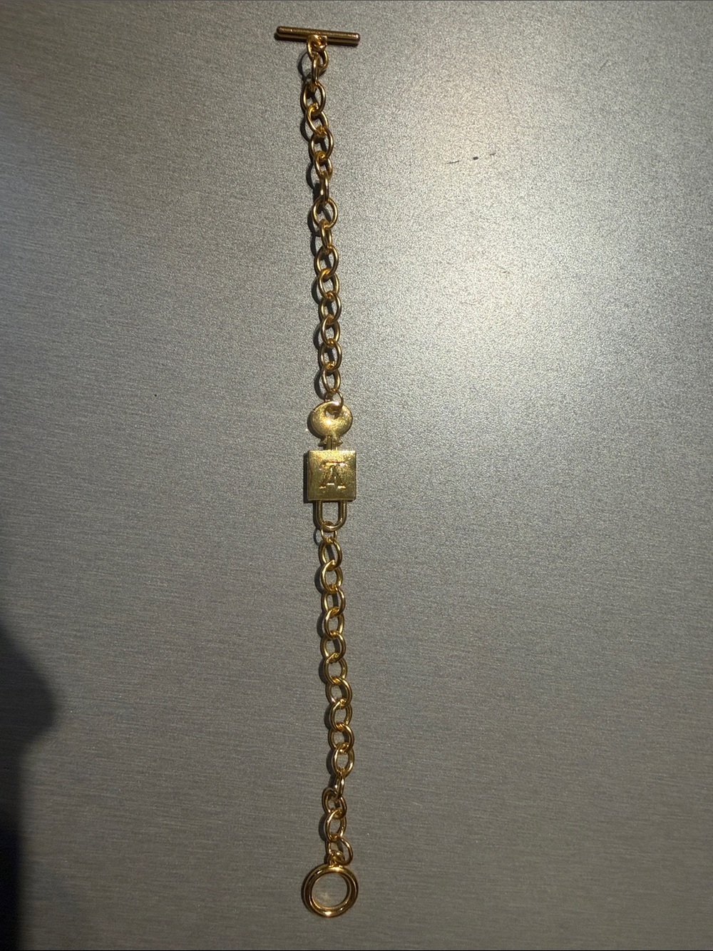 Inspired Gold Chain Bracelet with Toggle Clasp - Women Jewelry